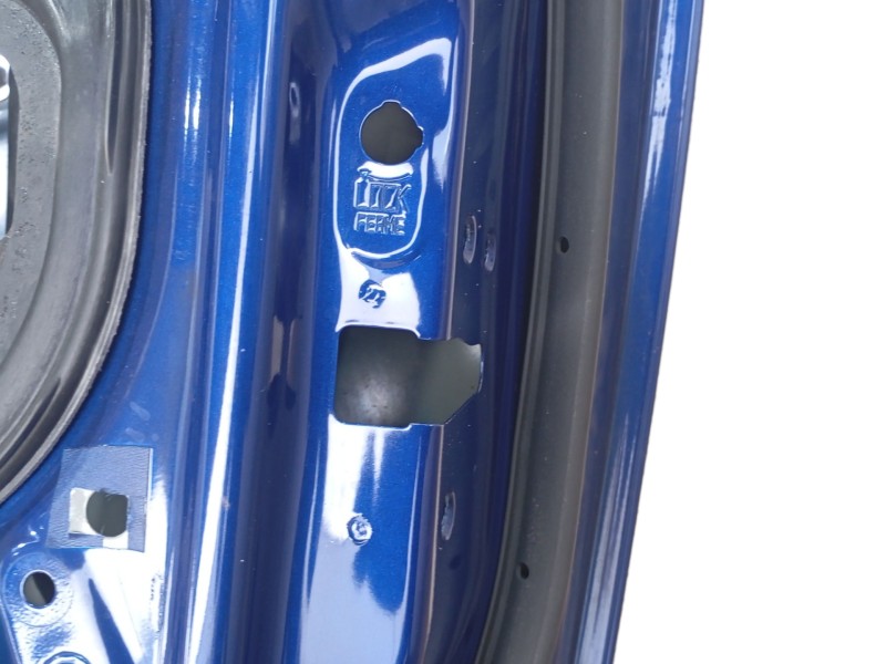 Recambio de puerta trasera derecha para mazda 3 sedán (bk) 1.6 di turbo (bk12y) referencia OEM IAM BNYV7202XD  