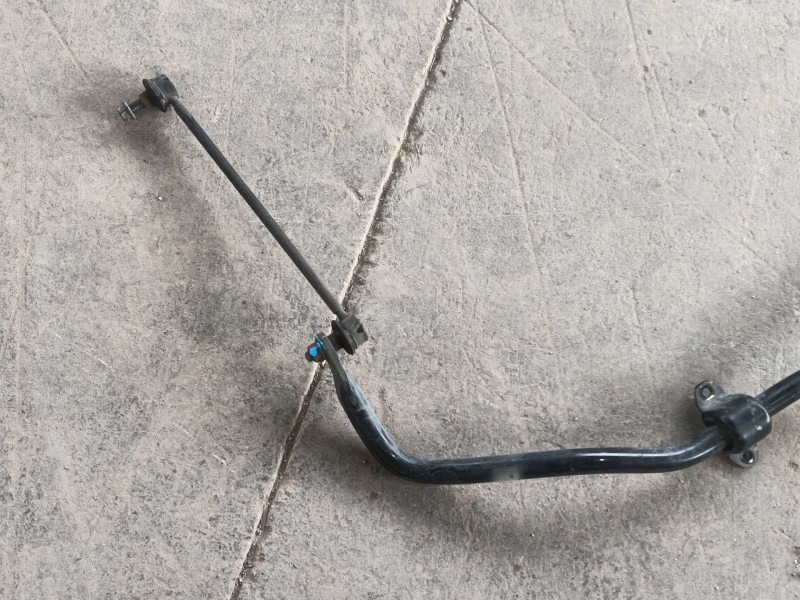Recambio de barra estabilizadora delantera para mg zs suv (azs1) 1.0 t-gdi referencia OEM IAM   