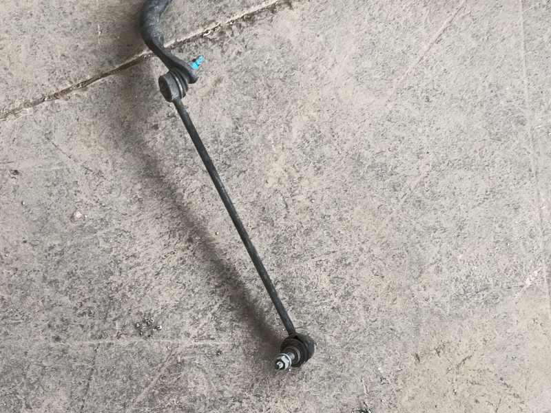 Recambio de barra estabilizadora delantera para opel corsa f (p2jo) corsa-e (68) referencia OEM IAM   