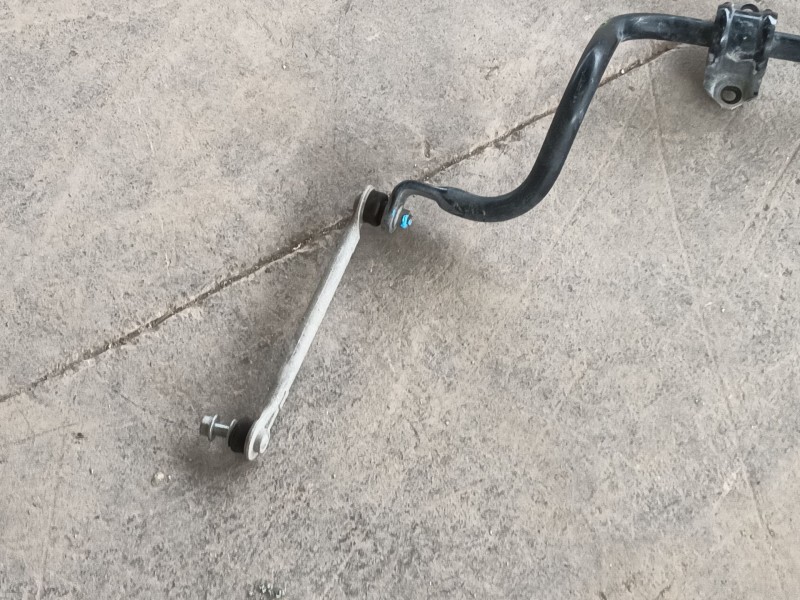Recambio de barra estabilizadora delantera para lexus nx ii (_a2_, _h2_) 450h+ e-four (aazh26) referencia OEM IAM   