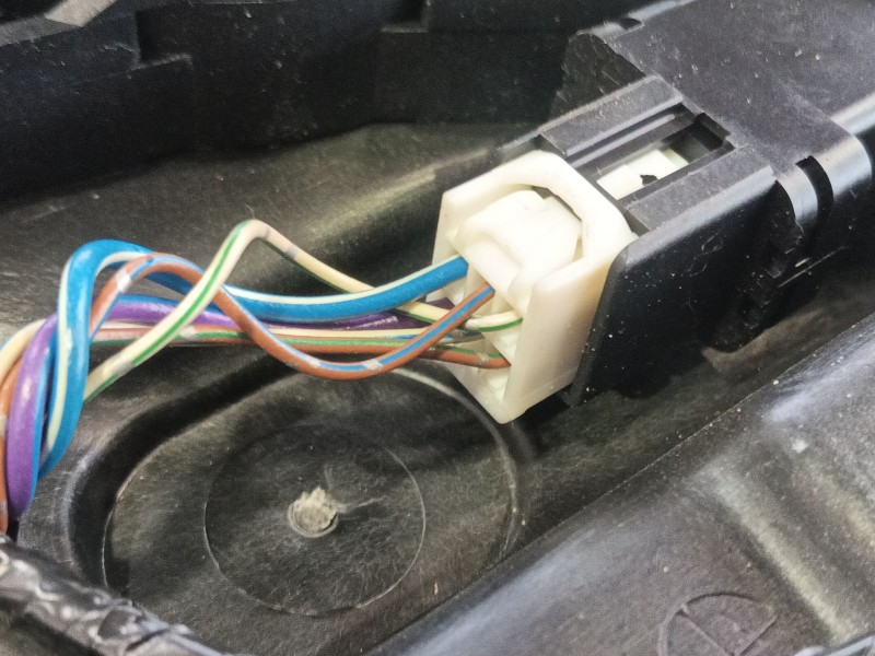 Recambio de elevalunas trasero izquierdo para mazda 3 sedán (bk) 1.6 di turbo (bk12y) referencia OEM IAM BP4L73560D  