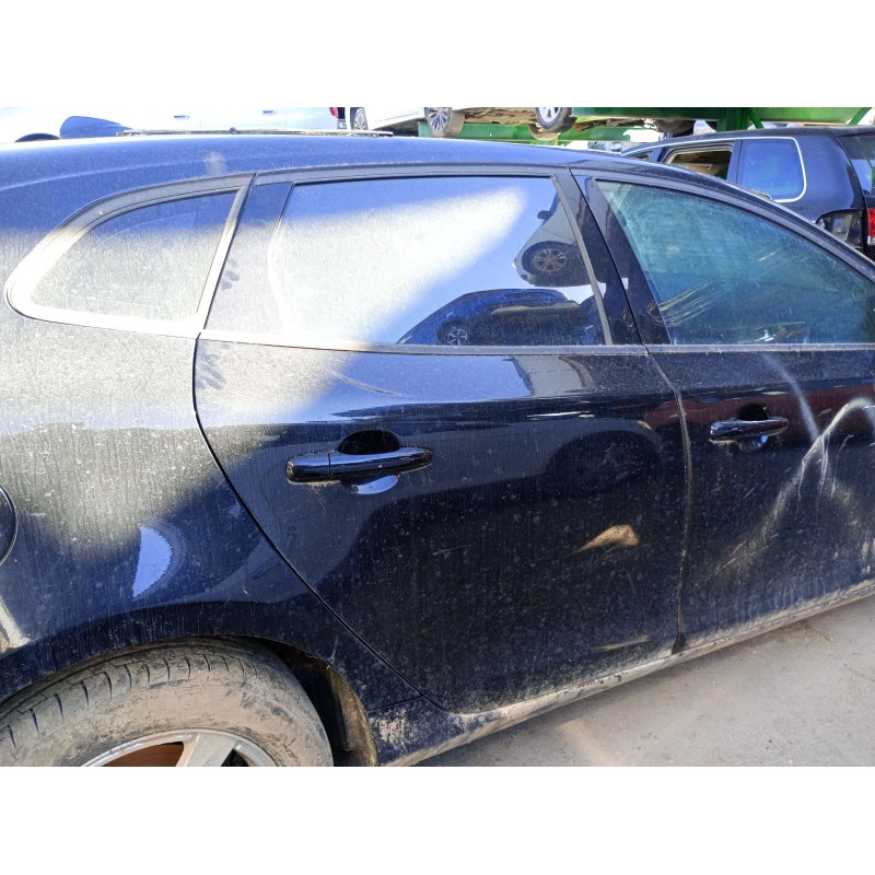 Recambio de puerta trasera derecha para volvo v40 hatchback (525) d2 referencia OEM IAM   