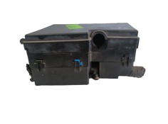 Recambio de caja fusibles delantera para mazda 3 sedán (bk) 1.6 di turbo (bk12y) referencia OEM IAM    2