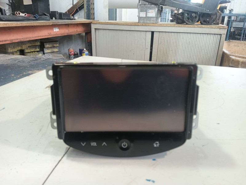 Recambio de pantalla multifuncion para opel corsa e (x15) 1.4 (08, 68) referencia OEM IAM   