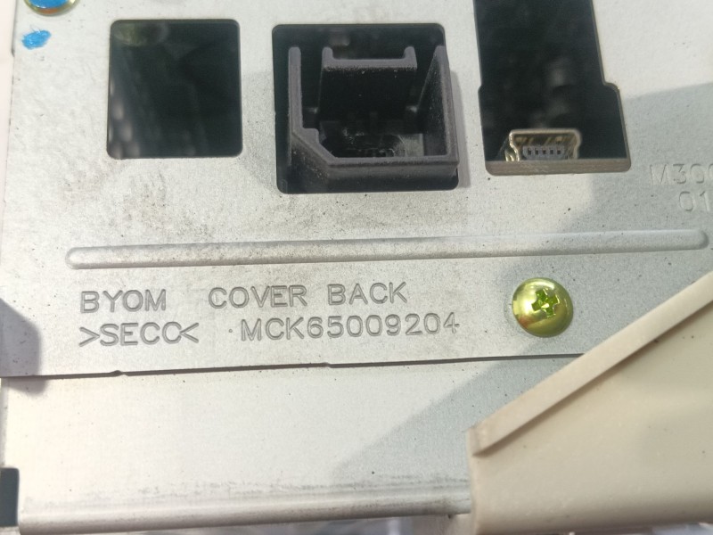 Recambio de pantalla multifuncion para opel corsa e (x15) 1.4 (08, 68) referencia OEM IAM   