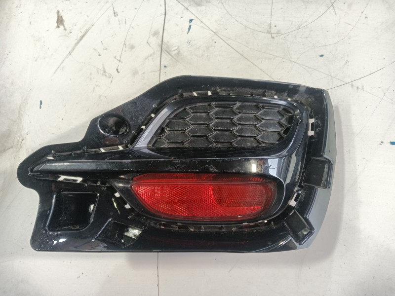 Recambio de molduras traseras para mg zs suv (azs1) 1.0 t-gdi referencia OEM IAM   