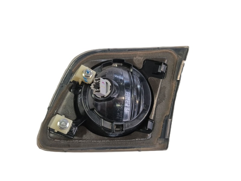 Recambio de piloto trasero izquierdo interior para mazda 3 sedán (bk) 1.6 di turbo (bk12y) referencia OEM IAM BN8W513J0C  