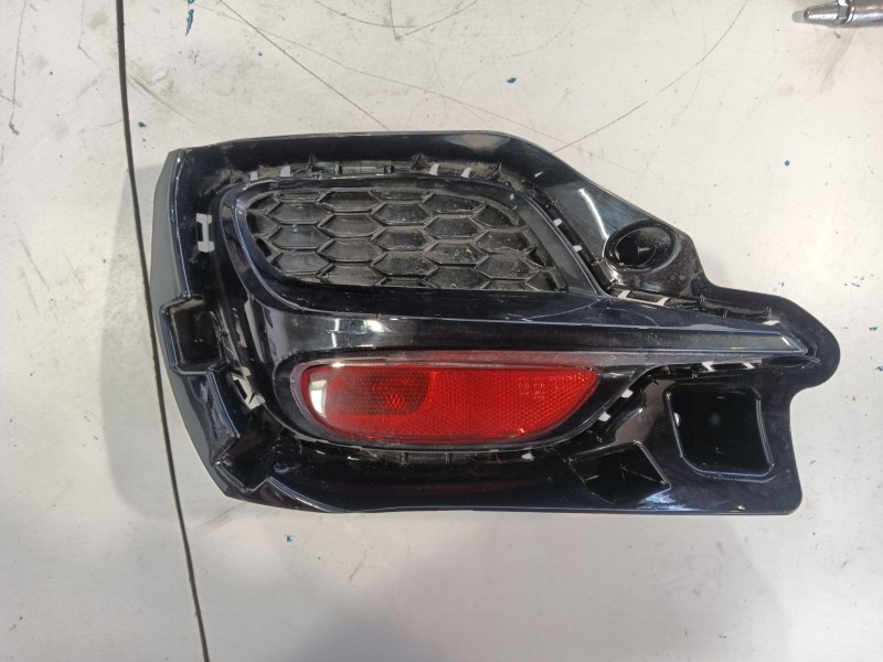 Recambio de molduras traseras para mg zs suv (azs1) 1.0 t-gdi referencia OEM IAM   