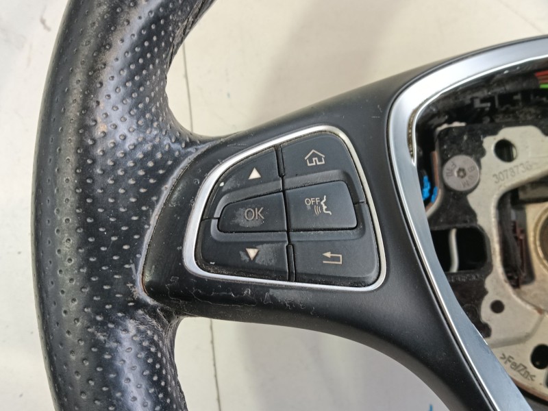 Recambio de volante para mercedes-benz clase c (w205) c 180 bluetec / d (205.036) referencia OEM IAM   