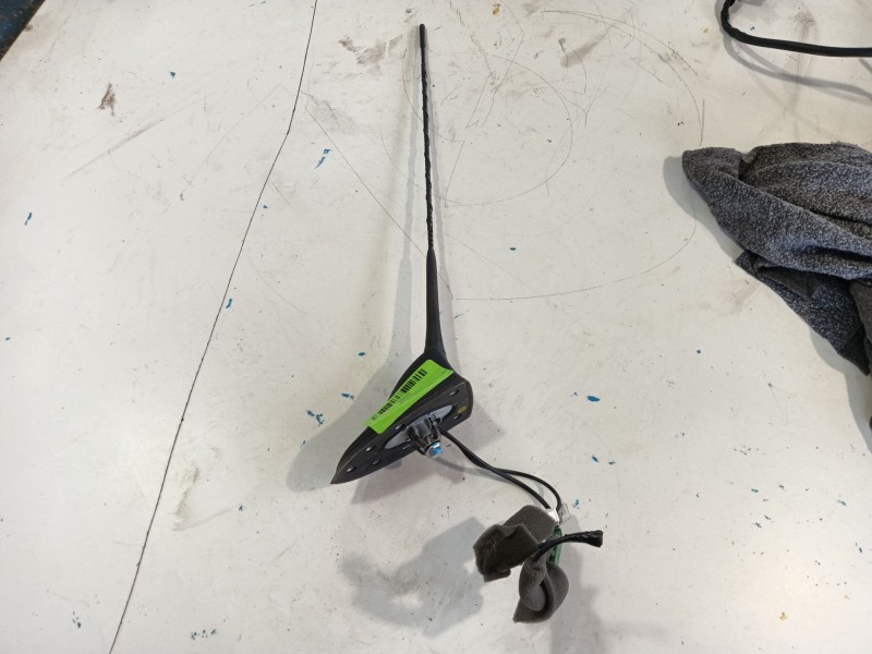 Recambio de antena para mg zs suv (azs1) 1.0 t-gdi referencia OEM IAM   
