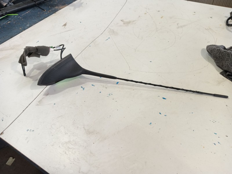 Recambio de antena para mg zs suv (azs1) 1.0 t-gdi referencia OEM IAM   