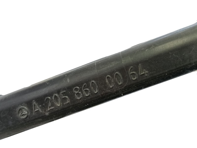 Recambio de deposito limpia para mercedes-benz clase c (w205) c 180 bluetec / d (205.036) referencia OEM IAM A2058690020  