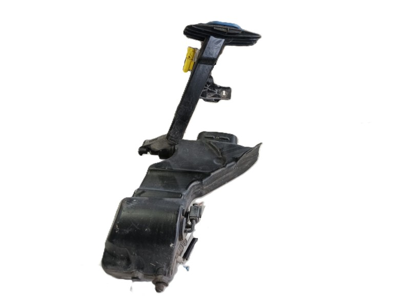 Recambio de deposito limpia para mercedes-benz clase c (w205) c 180 bluetec / d (205.036) referencia OEM IAM A2058690020  