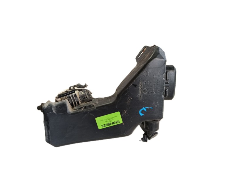 Recambio de deposito limpia para mercedes-benz clase c (w205) c 180 bluetec / d (205.036) referencia OEM IAM A2058690020  