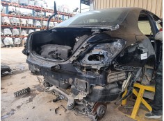 Recambio de aleta trasera derecha para mercedes-benz clase c (w205) c 180 bluetec / d (205.036) referencia OEM IAM   