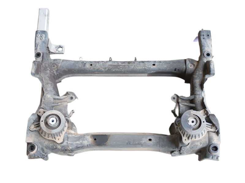 Recambio de puente delantero para mercedes-benz clase c (w205) c 180 bluetec / d (205.036) referencia OEM IAM A2056280057  