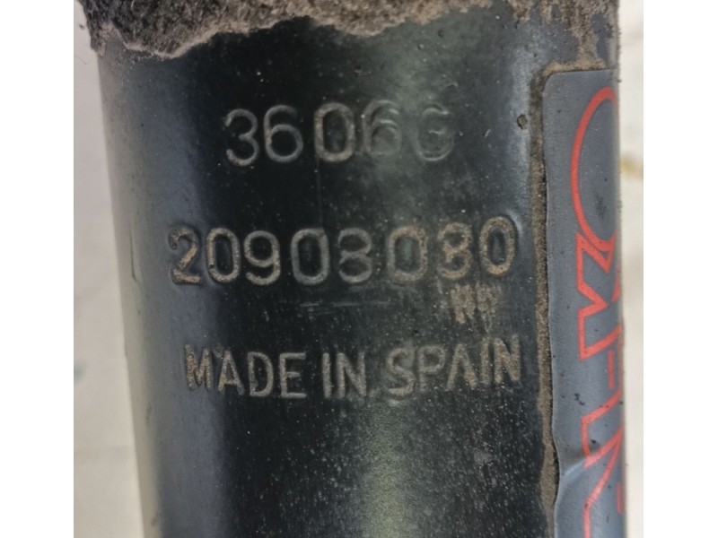 Recambio de amortiguador delantero derecho para seat alhambra (7v8, 7v9) 1.9 tdi referencia OEM IAM 7M0413031G  