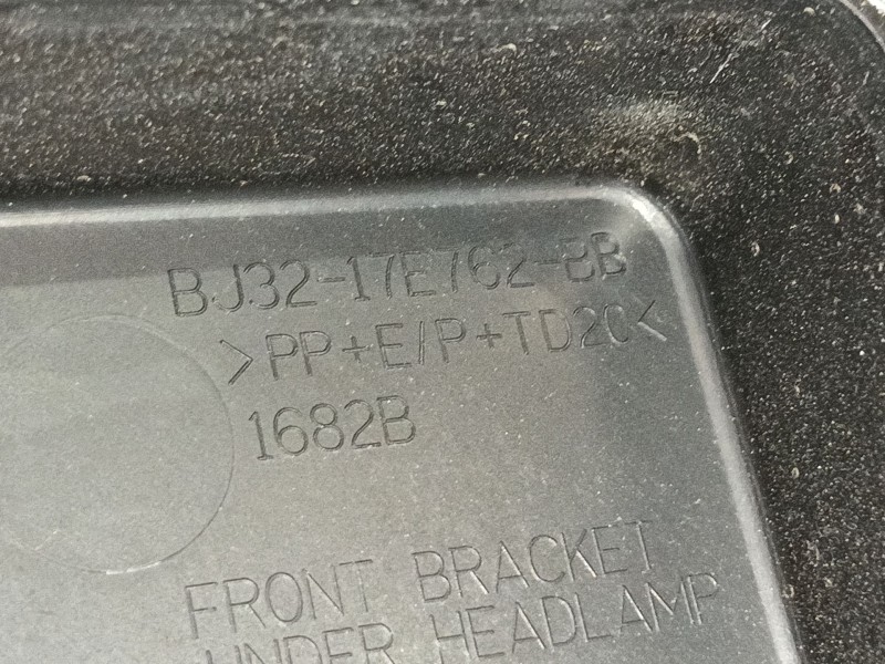 Recambio de soporte paragolpes delantero para land rover range rover evoque (l538) 2.0 d referencia OEM IAM LR036195 LR036195 