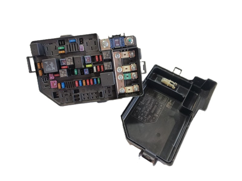 Recambio de caja fusibles delantera para mg zs suv (azs1) 1.0 t-gdi referencia OEM IAM   