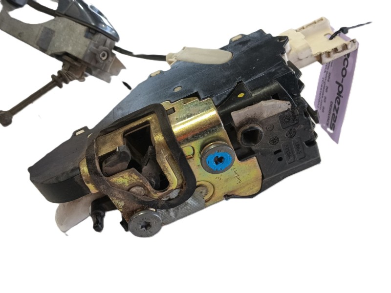 Recambio de cerradura puerta delantera izquierda para peugeot 407 (6d_) 1.6 hdi 110 (6d9hzc, 6d9hyc) referencia OEM IAM 9135FN  