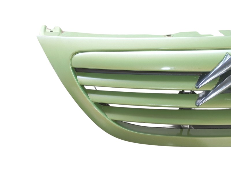 Recambio de rejilla delantera para citroën c3 i (fc_, fn_) 1.4 hdi referencia OEM IAM   