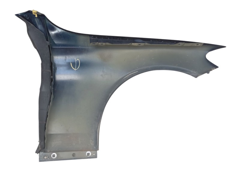 Recambio de aleta delantera izquierda para mercedes-benz clase c (w205) c 180 bluetec / d (205.036) referencia OEM IAM 205880011