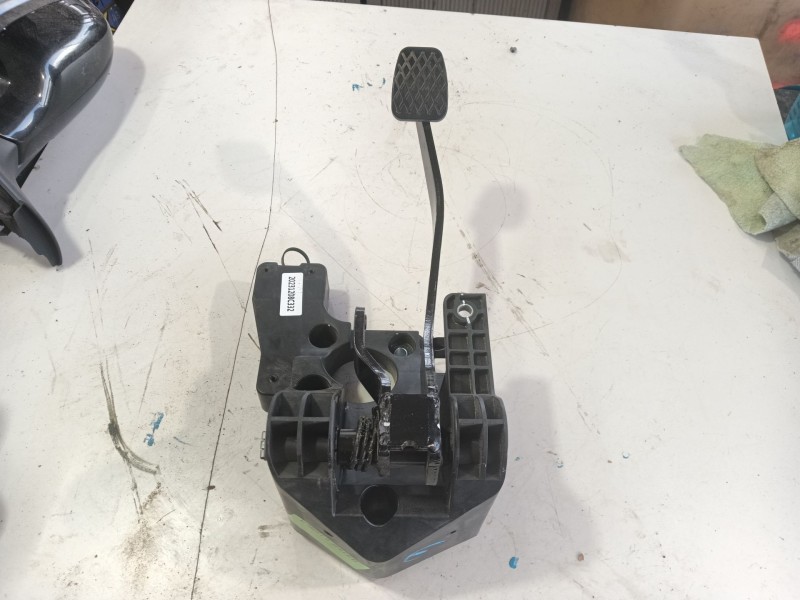 Recambio de pedal freno para mg zs suv (azs1) 1.0 t-gdi referencia OEM IAM   