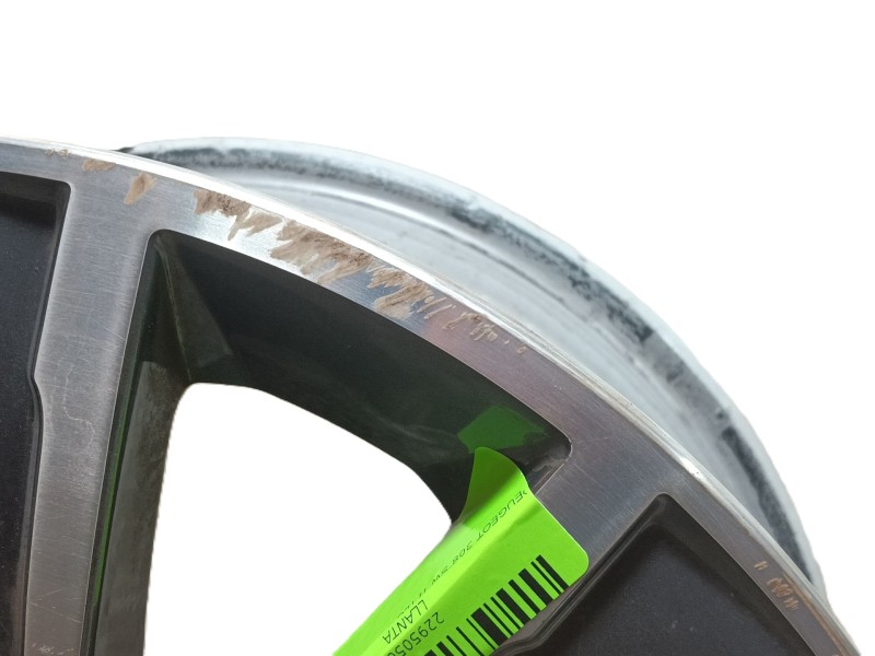 Recambio de llanta para peugeot 308 sw ii (lc_, lj_, lr_, lx_, l4_) 1.2 thp 130 referencia OEM IAM   