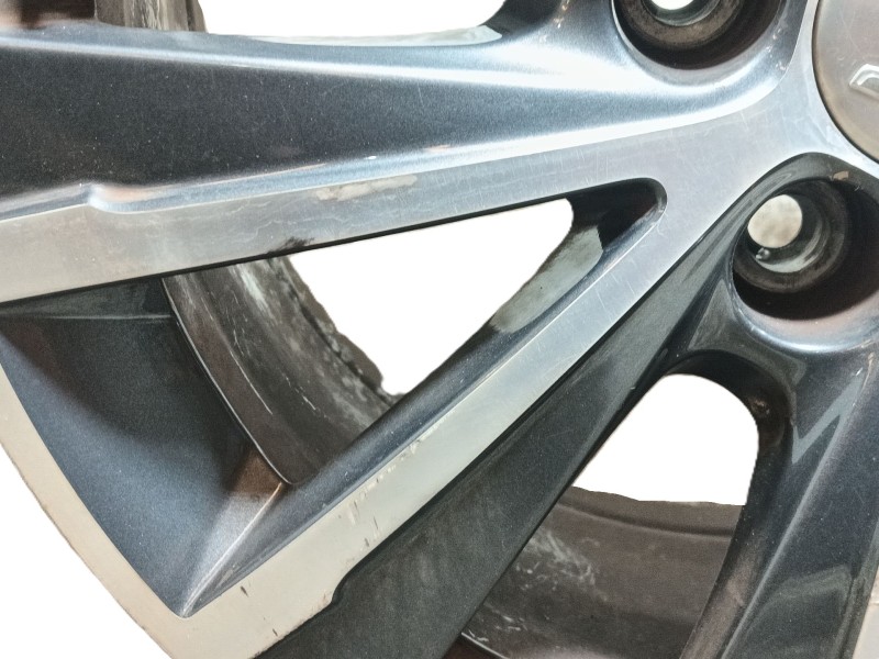 Recambio de llanta para peugeot 308 sw ii (lc_, lj_, lr_, lx_, l4_) 1.2 thp 130 referencia OEM IAM   