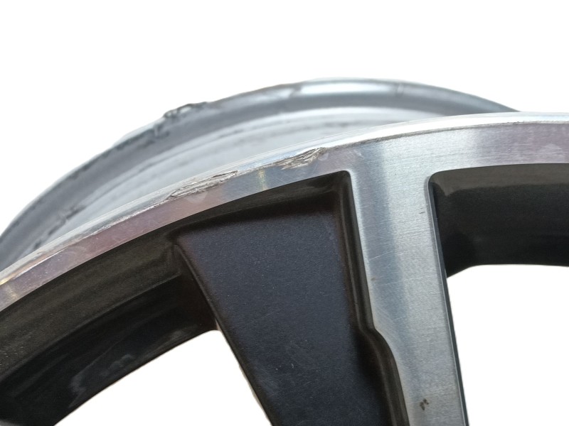 Recambio de llanta para peugeot 308 sw ii (lc_, lj_, lr_, lx_, l4_) 1.2 thp 130 referencia OEM IAM  7J16 ET44