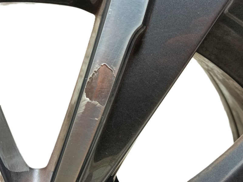 Recambio de llanta para peugeot 308 sw ii (lc_, lj_, lr_, lx_, l4_) 1.2 thp 130 referencia OEM IAM  7J16 ET44