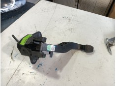 PEDAL EMBRAGUE 