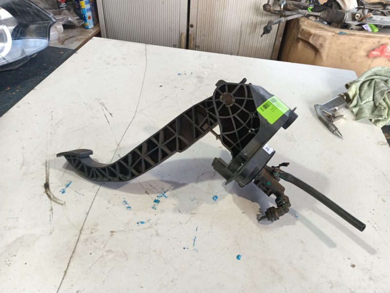 Recambio de pedal embrague para mg zs suv (azs1) 1.0 t-gdi referencia OEM IAM   