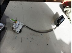 Recambio de cerradura puerta trasera izquierda para mg zs suv (azs1) 1.0 t-gdi referencia OEM IAM 10640593   2