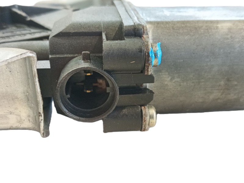 Recambio de elevalunas delantero izquierdo para renault kangoo (kc0/1_) 1.5 dci (kc08, kc09) referencia OEM IAM 8200188553  