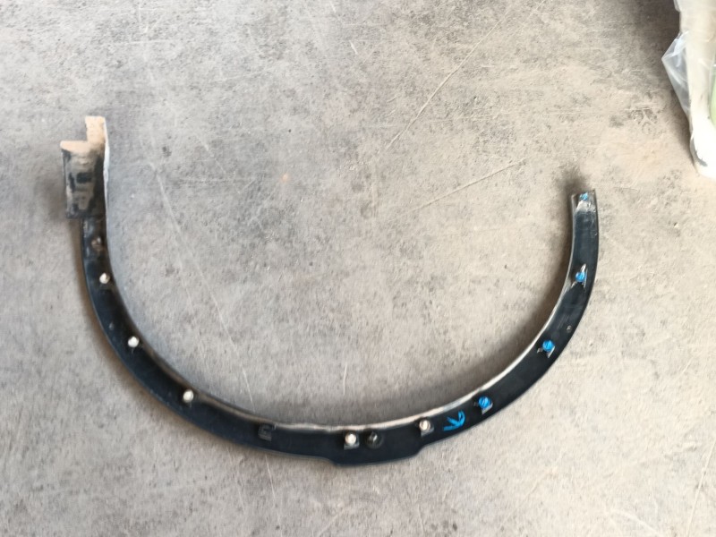 Recambio de aletin delantero derecho para land rover discovery sport (l550) 2.0 d referencia OEM IAM   