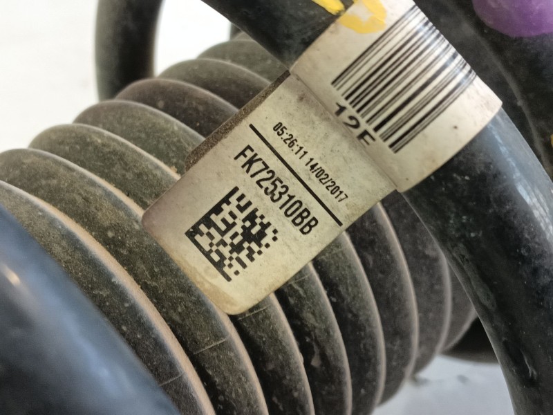 Recambio de amortiguador delantero izquierdo para land rover discovery sport (l550) 2.0 d referencia OEM IAM LR116119  