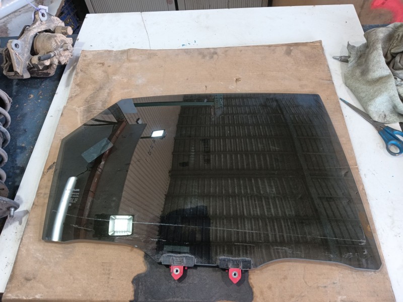 Recambio de luna trasera derecha para lexus nx ii (_a2_, _h2_) 450h+ e-four (aazh26) referencia OEM IAM   