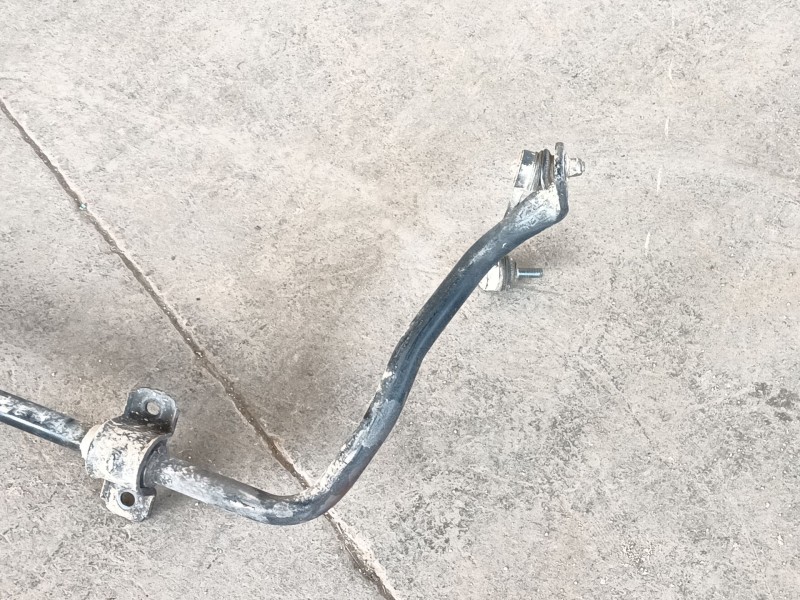Recambio de barra estabilizadora trasera para land rover discovery sport (l550) 2.0 d referencia OEM IAM   