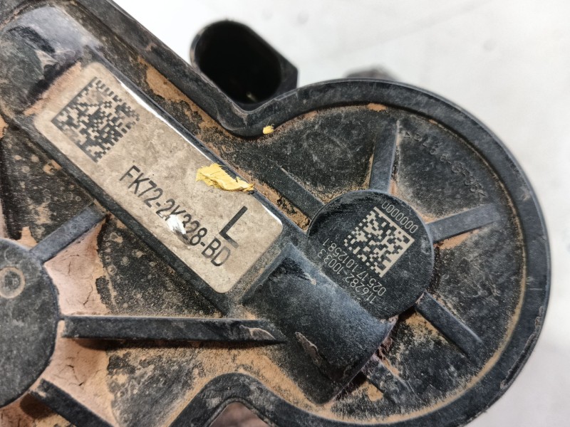 Recambio de pinza freno trasera izquierda para land rover discovery sport (l550) 2.0 d referencia OEM IAM LR113708  