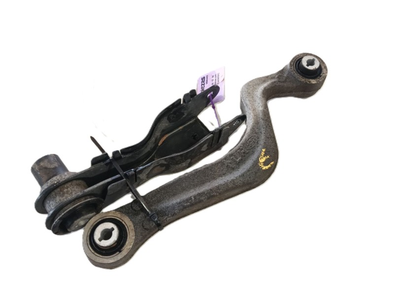 Recambio de brazo suspension superior trasero izquierdo para land rover discovery sport (l550) 2.0 d referencia OEM IAM   