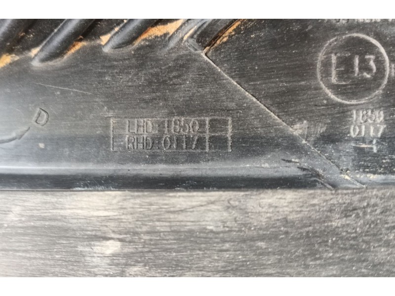 Recambio de faro izquierdo para ssangyong kyron 2.0 xdi referencia OEM IAM 8310309102  