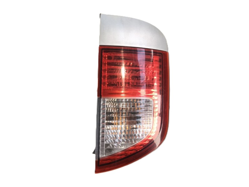 Recambio de piloto trasero derecho para ssangyong kyron 2.0 xdi referencia OEM IAM 8360209002  