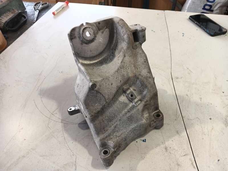 Recambio de soporte motor delantero derecho para mercedes-benz clase c (w205) c 180 bluetec / d (205.036) referencia OEM IAM   