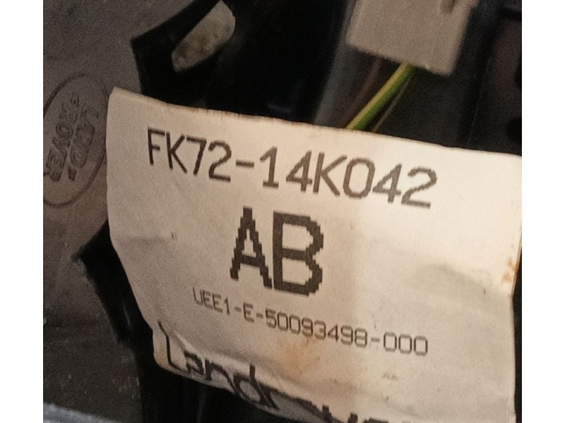 Recambio de apoyabrazos central para land rover discovery sport (l550) 2.0 d referencia OEM IAM   