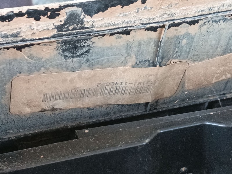 Recambio de apoyabrazos central para land rover discovery sport (l550) 2.0 d referencia OEM IAM   