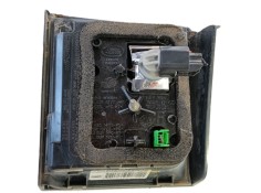 Recambio de piloto trasero derecho interior para land rover discovery sport (l550) 2.0 d referencia OEM IAM LR135460   2