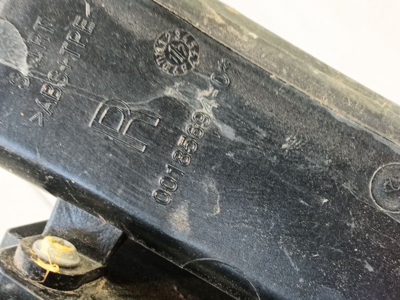 Recambio de piloto trasero derecho para land rover discovery sport (l550) 2.0 d referencia OEM IAM LR135569  