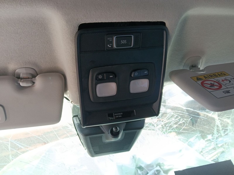 Recambio de luz interior delantera central para renault clio v (b7_) tce 90 (b7mt) referencia OEM IAM   