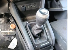 Recambio de pomo palanca cambio para renault clio v (b7_) tce 90 (b7mt) referencia OEM IAM   